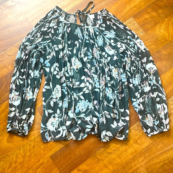 LC Lauren Conrad Tops - BNWOT Lauren Conrad floral sheer light blouse.
